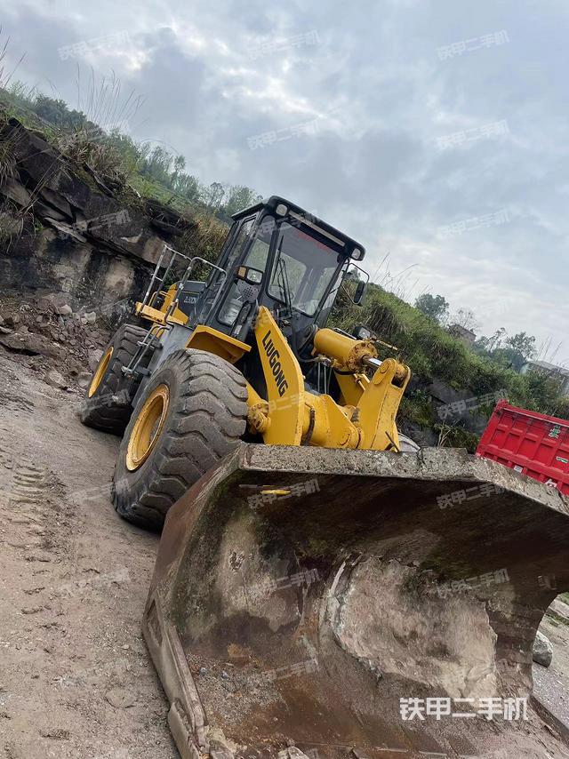 整机右后45°（整机外观及大件）