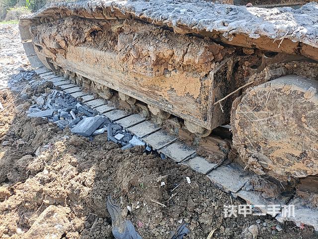 单侧履带整体（整机外观）