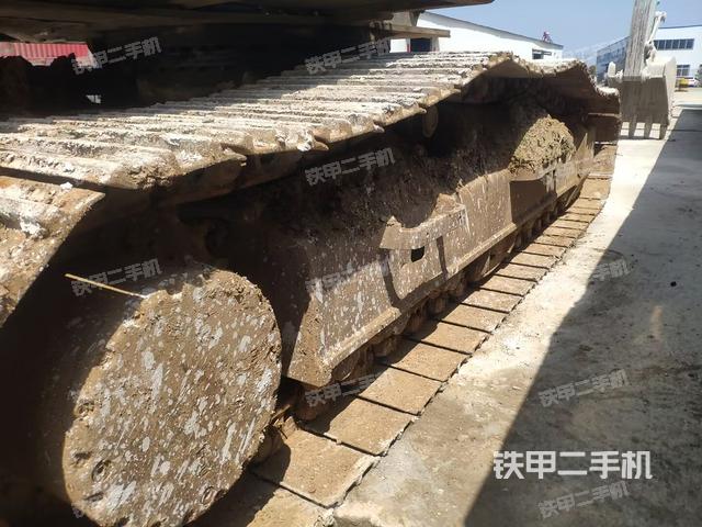 单侧履带整体（整机外观）