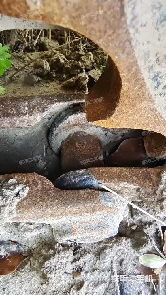 左驱动轮（行走机构）