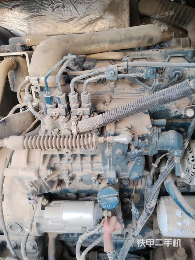 发动机整体俯视（整机外观）