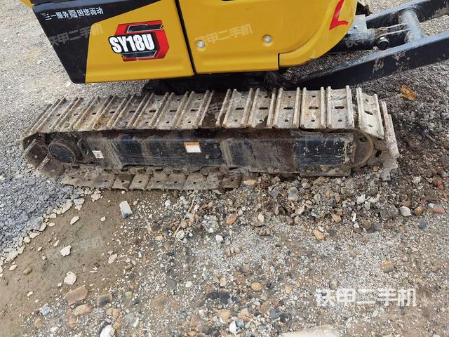 单侧履带整体（整机外观）