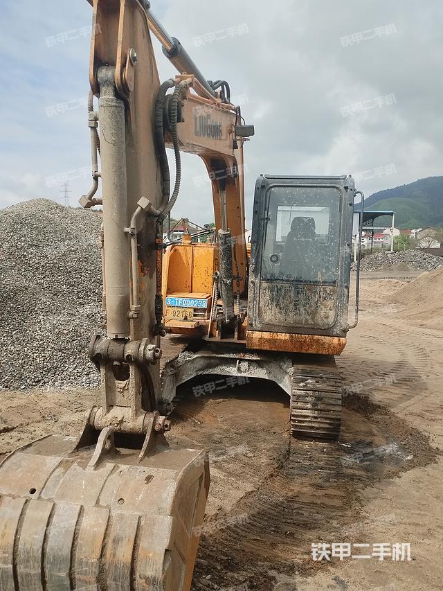 整机右后45°（整机外观）