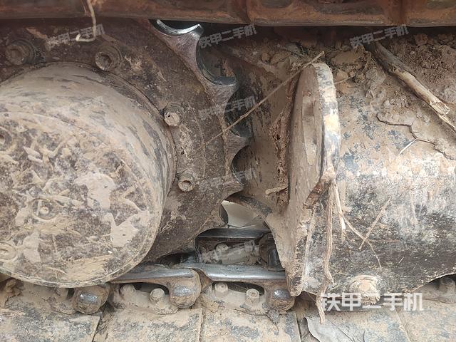 单侧履带整体（整机外观）