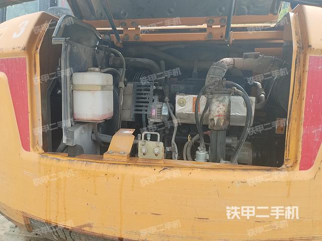 发动机整体俯视（整机外观）