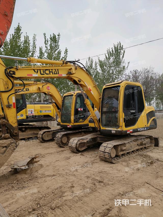 玉柴YC85挖掘机