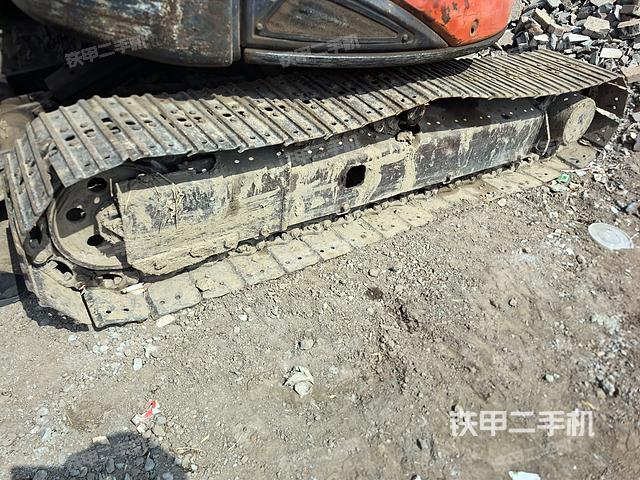 单侧履带整体（整机外观）