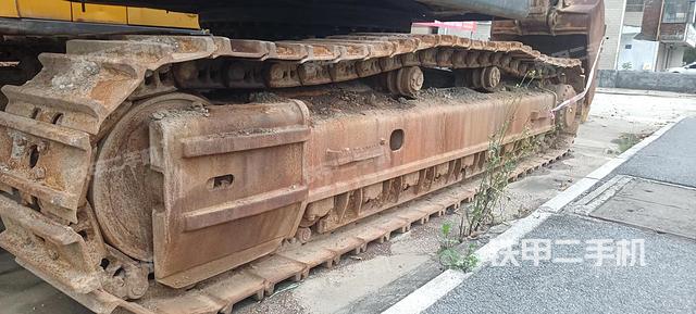 单侧履带整体（整机外观）