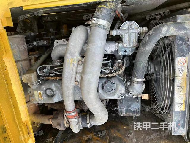 发动机整体俯视（整机外观）