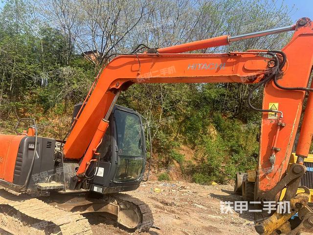 驾驶室整体（整机外观）