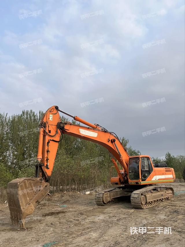 斗山DH420LC-7挖掘机