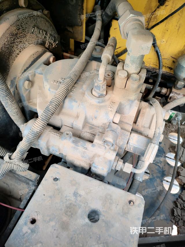 液压泵室（大件舱室）