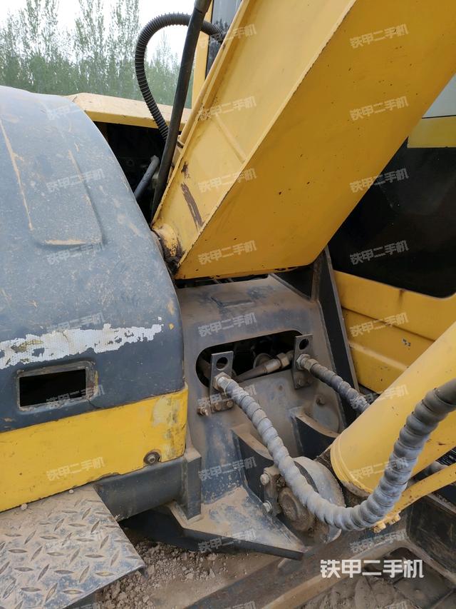 大臂根部 斜（工作和回转装置）