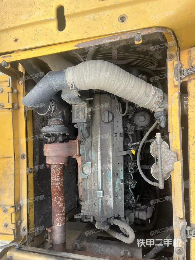 发动机整体俯视（整机外观）