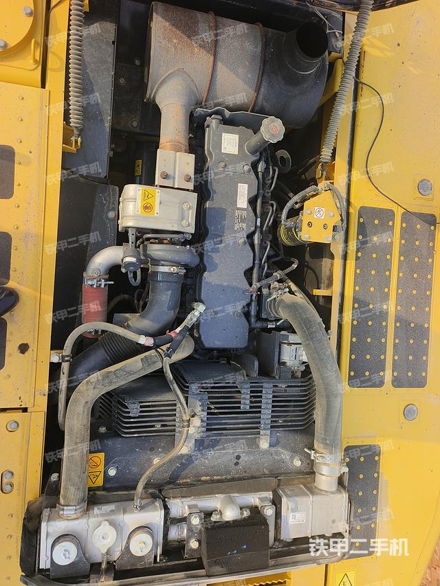 发动机整体俯视（整机外观）