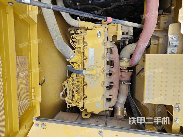 发动机整体俯视（整机外观）