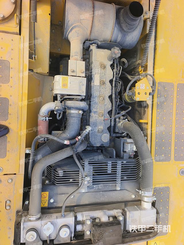 发动机整体俯视（整机外观）