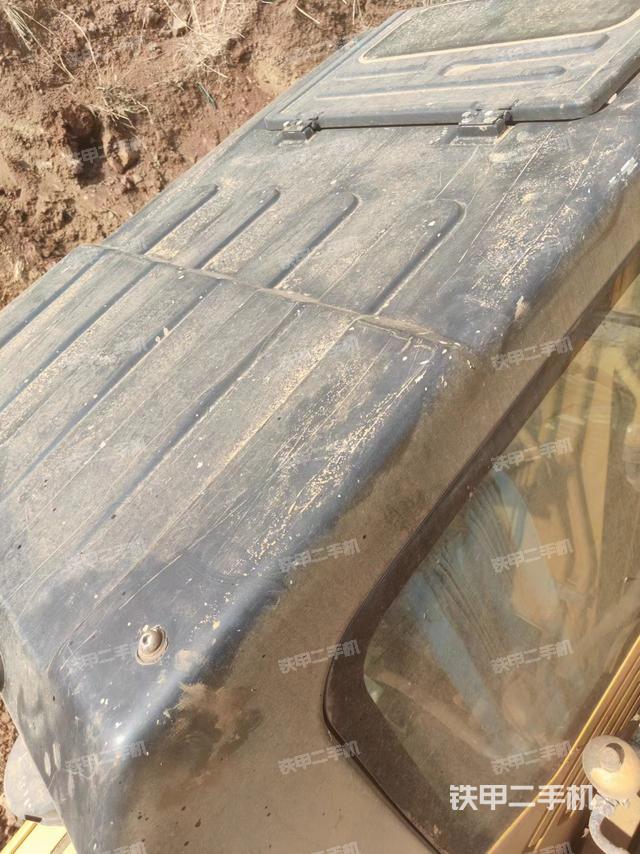 驾驶室整体（整机外观）