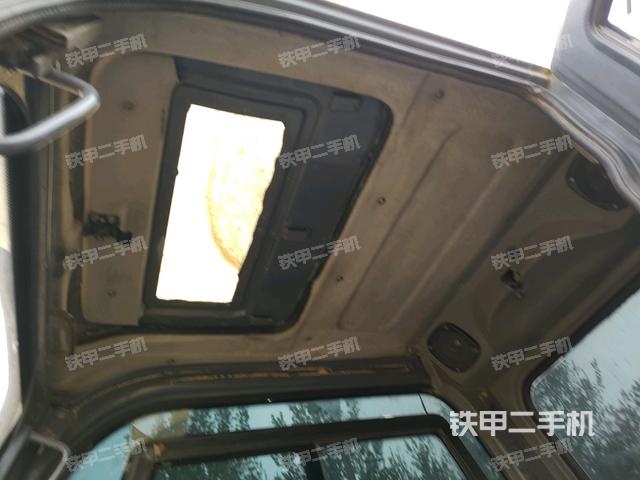 顶棚整体（驾驶室部分）