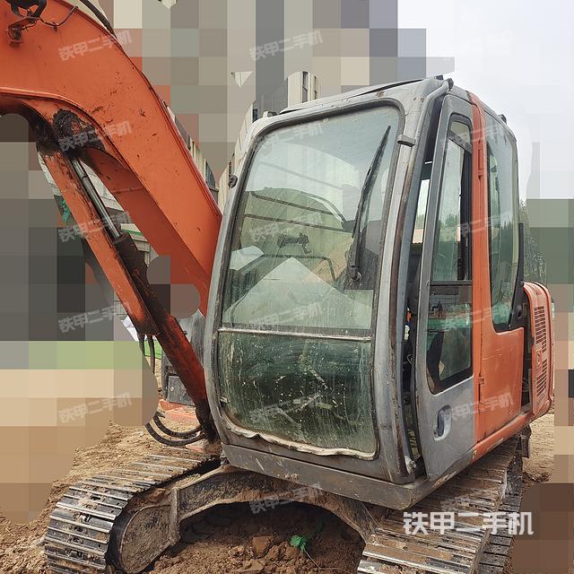 驾驶室整体（整机外观）