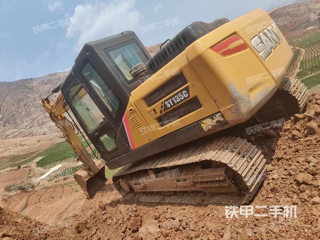 单侧履带整体（整机外观）