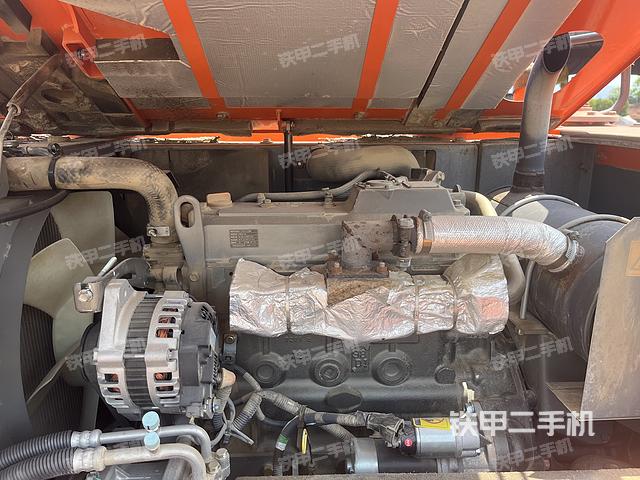 发动机整体俯视（整机外观）