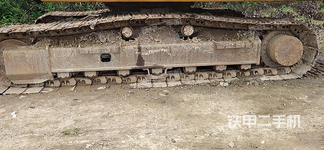 单侧履带整体（整机外观）