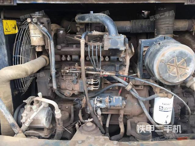 发动机整体俯视（整机外观）