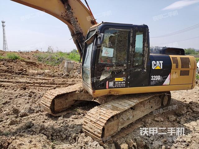 驾驶室整体（整机外观）