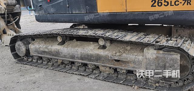 单侧履带整体（整机外观）