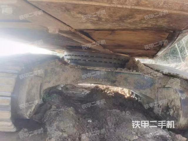 驾驶室整体（整机外观）