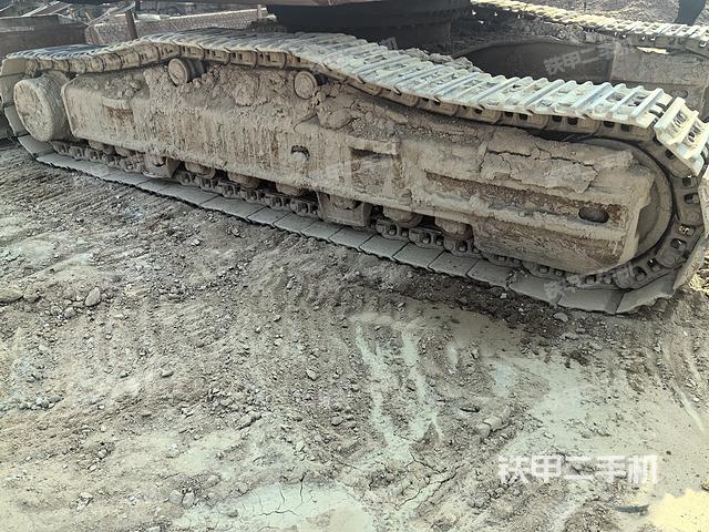 单侧履带整体（整机外观）