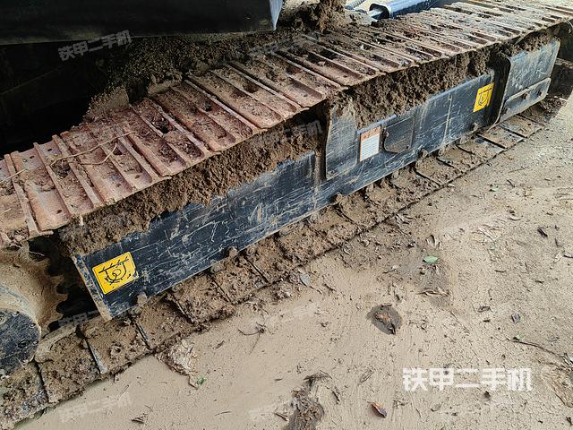 单侧履带整体（整机外观）