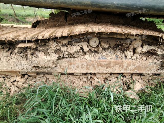 左側行走馬達蓋板（行走機構）