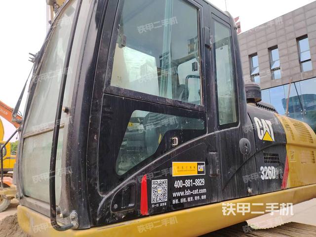 驾驶室整体（整机外观）