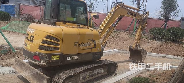 整机右后45°（整机外观）