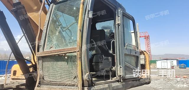 驾驶室整体（整机外观）