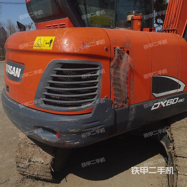 斗山DX60-9C挖掘机