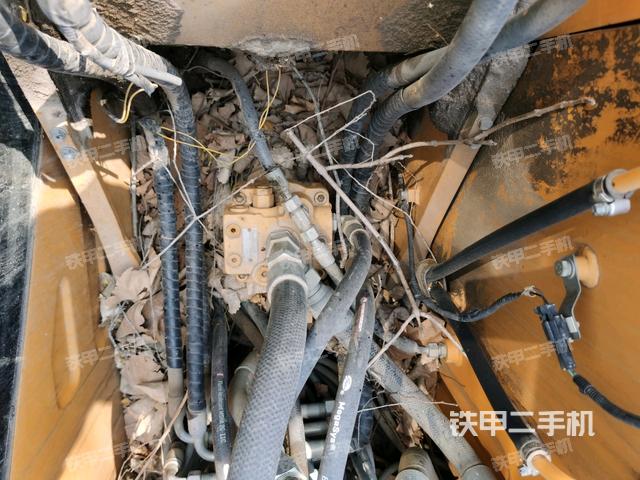 液壓泵室(大件艙室) 液壓泵室(大件艙室)