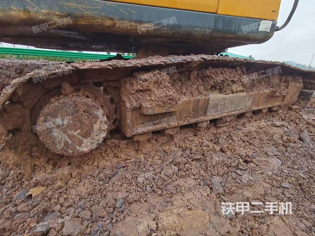 单侧履带整体（整机外观）