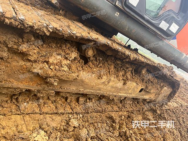 单侧履带整体（整机外观）