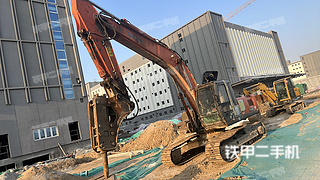 山东-淄博市二手日立ZX240-3G挖掘机实拍照片