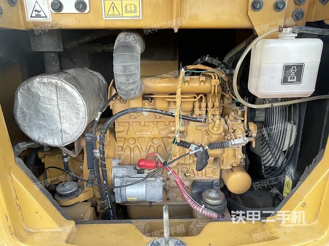 发动机整体俯视（整机外观）