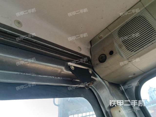 驾驶室整体（整机外观）