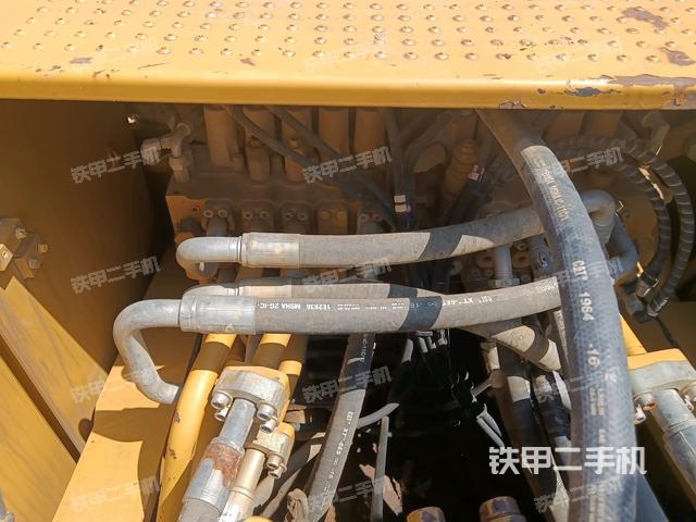 分配閥(上車(chē)部件) 分配閥(上車(chē)部件)