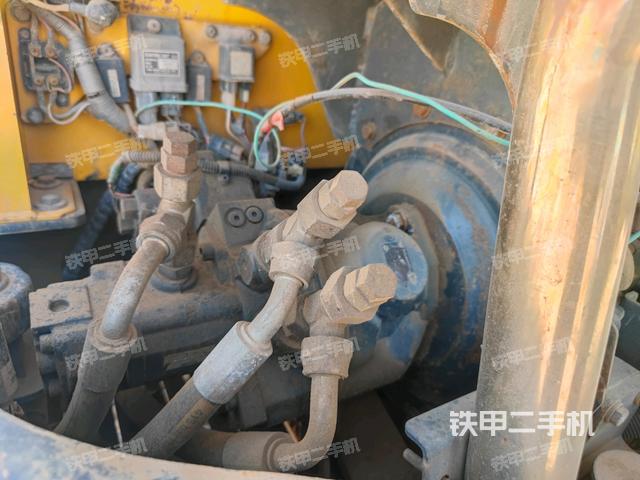 液壓泵室(大件艙室) 液壓泵室(大件艙室)