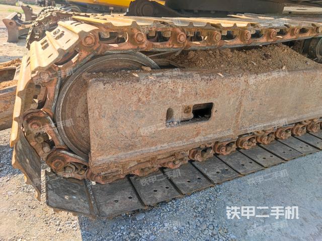 右驅(qū)動(dòng)輪(行走機(jī)構(gòu)) 右驅(qū)動(dòng)輪(行走機(jī)構(gòu))