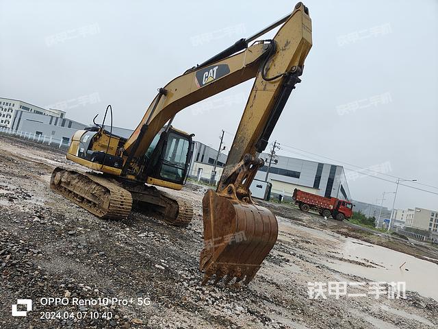 卡特彼勒320D2GC挖掘机