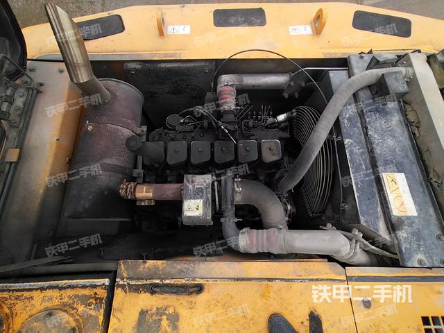 发动机整体俯视（整机外观）