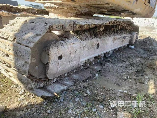 单侧履带整体（整机外观）